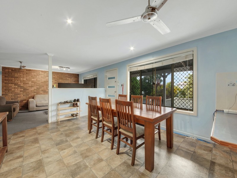 2 Bass Street, Boyne Island QLD 4680
