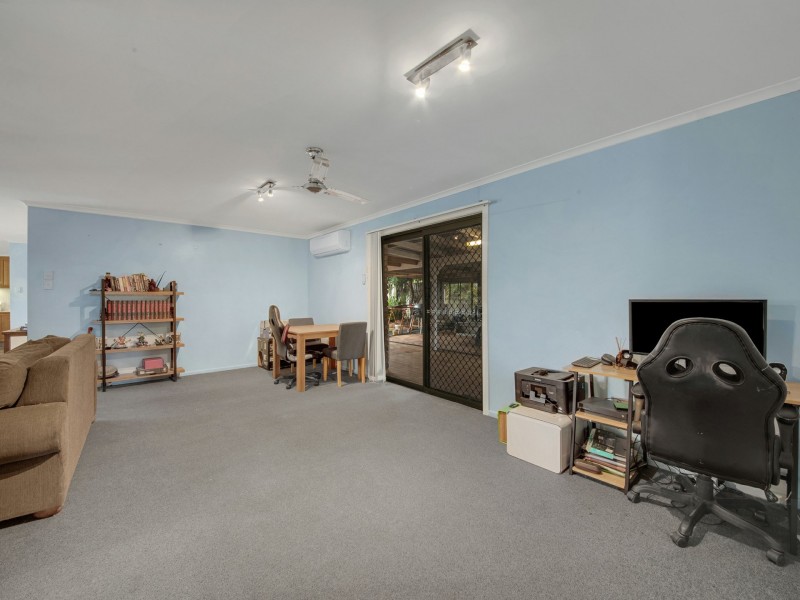 2 Bass Street, Boyne Island QLD 4680