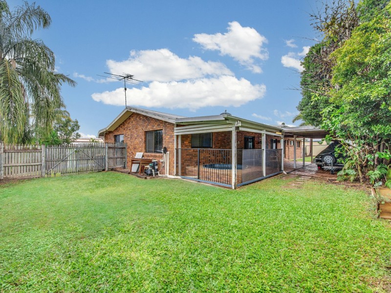 2 Bass Street, Boyne Island QLD 4680
