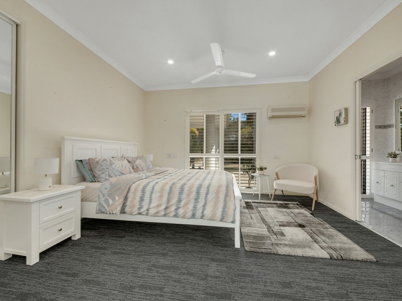 36 Helen Crescent, Wurdong Heights QLD 4680