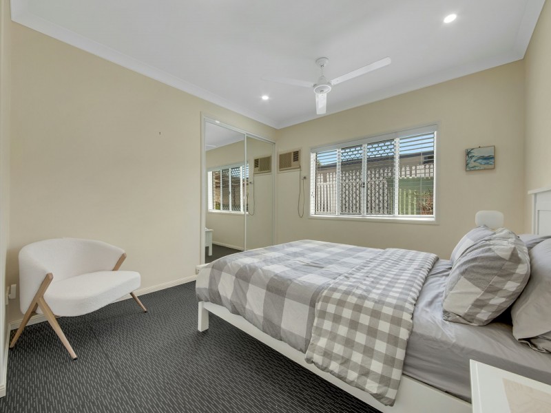 36 Helen Crescent, Wurdong Heights QLD 4680