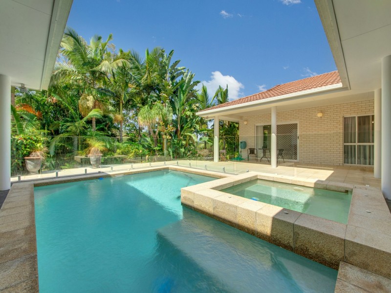 36 Helen Crescent, Wurdong Heights QLD 4680