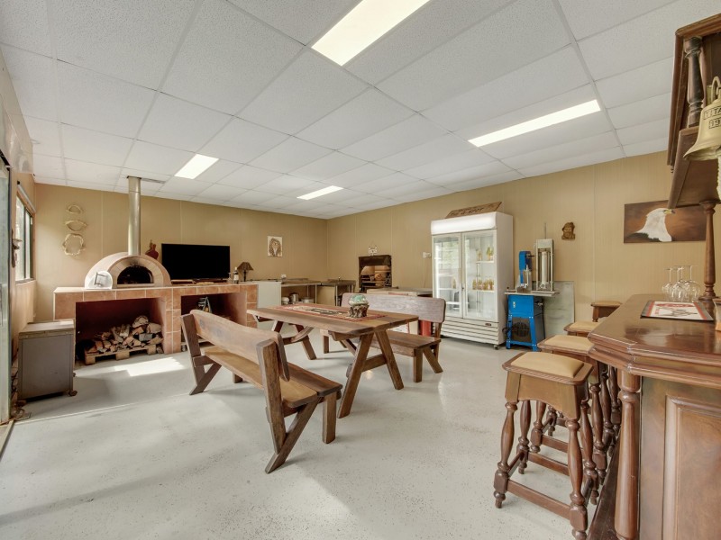 36 Helen Crescent, Wurdong Heights QLD 4680