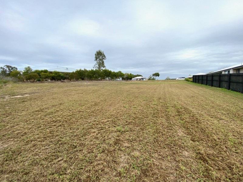 102 Broadacres Drive, Tannum Sands QLD 4680