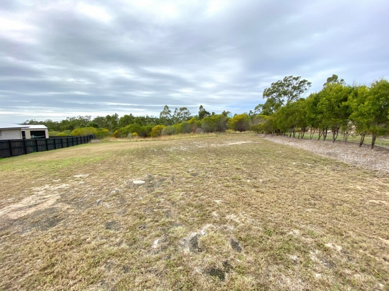 102 Broadacres Drive, Tannum Sands QLD 4680