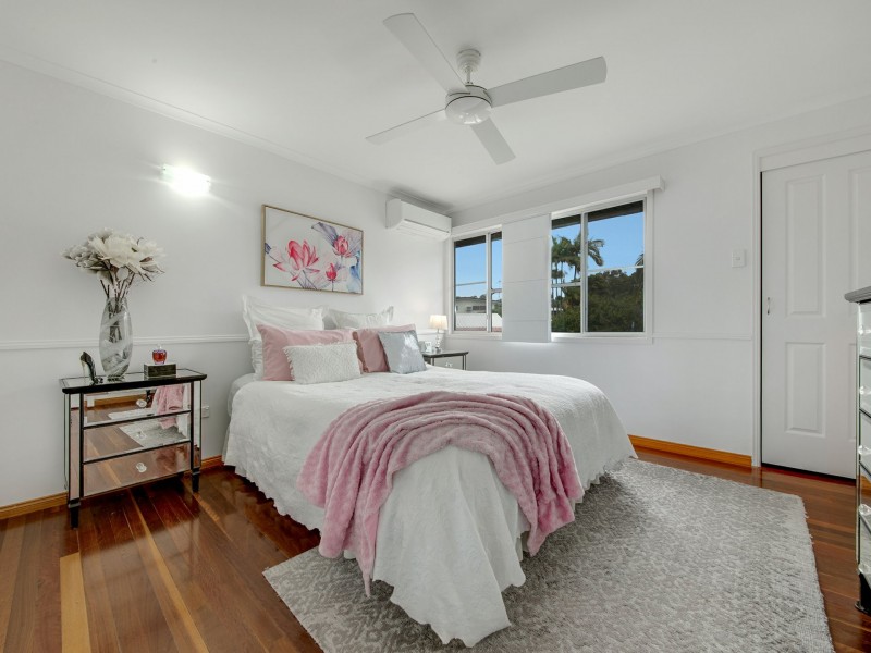 10 Benowa Court, Boyne Island QLD 4680
