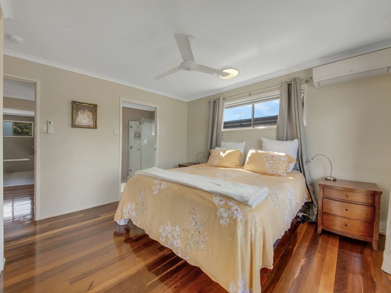 77 Tarcoola Drive, Boyne Island QLD 4680