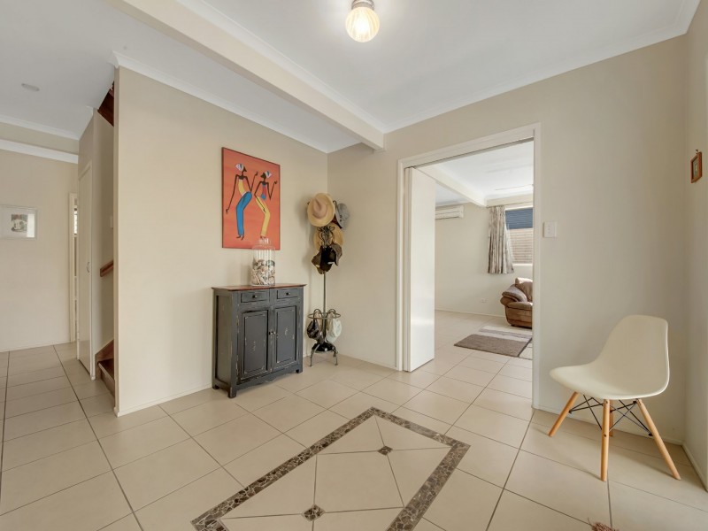 77 Tarcoola Drive, Boyne Island QLD 4680