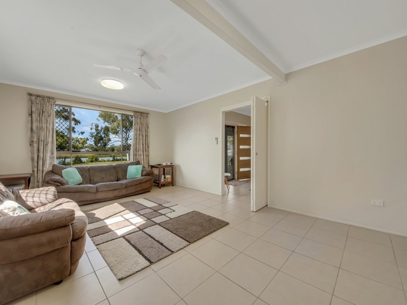 77 Tarcoola Drive, Boyne Island QLD 4680