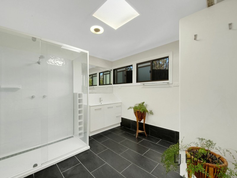 5 Saggitarius Street, River Ranch QLD 4680