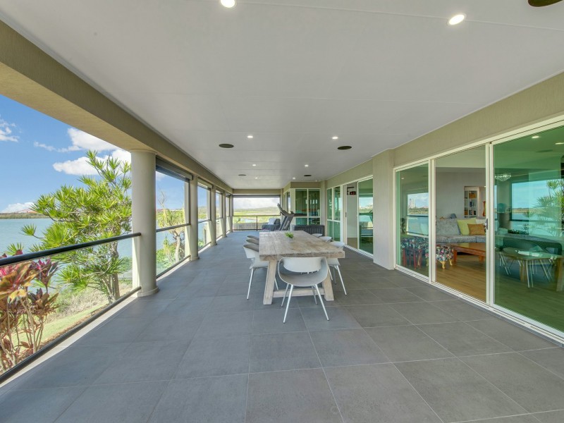 6 The Esplanade, Barney Point QLD 4680