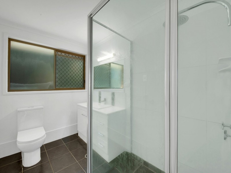 Unit 1/9 Shara Court, Boyne Island QLD 4680