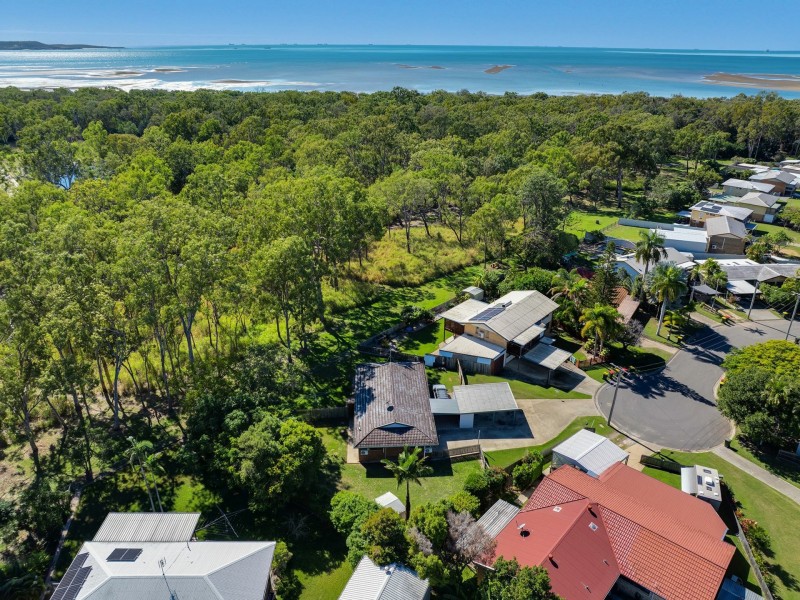 Unit 1/9 Shara Court, Boyne Island QLD 4680