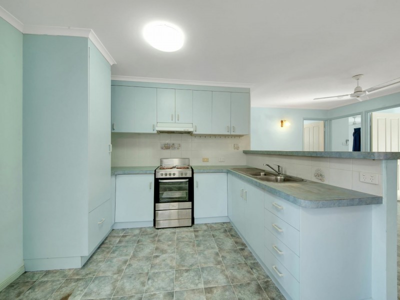 6 Yaraan Court, Boyne Island QLD 4680