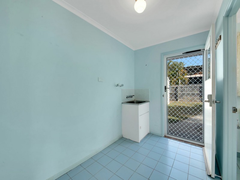 6 Yaraan Court, Boyne Island QLD 4680