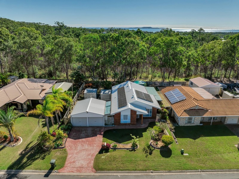 6 Yaraan Court, Boyne Island QLD 4680