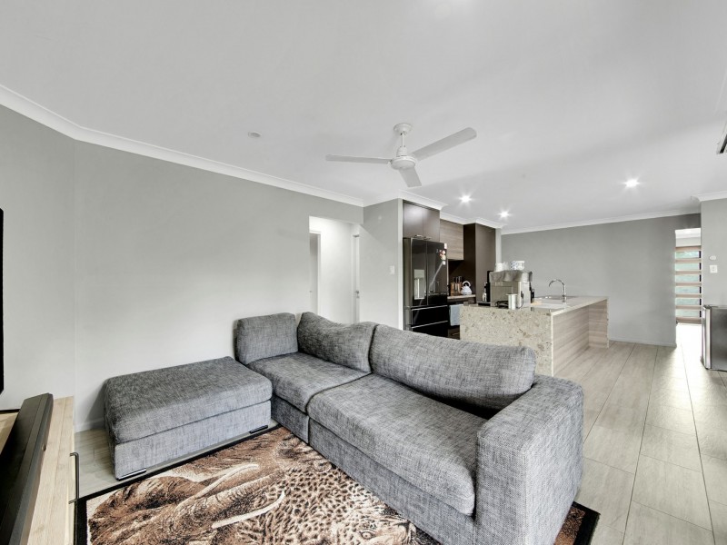 40 Koolivoo Parade, Boyne Island QLD 4680