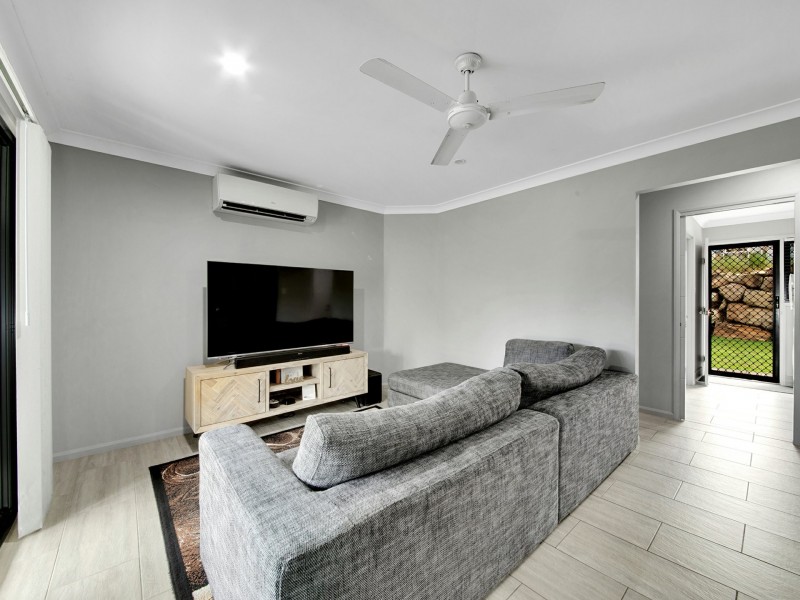 40 Koolivoo Parade, Boyne Island QLD 4680