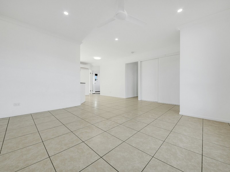 54 Emmadale Drive, New Auckland QLD 4680