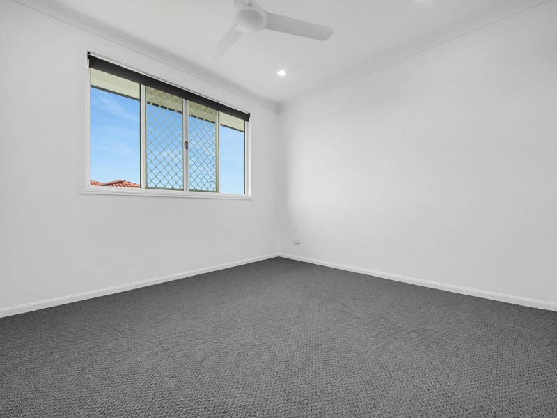 54 Emmadale Drive, New Auckland QLD 4680