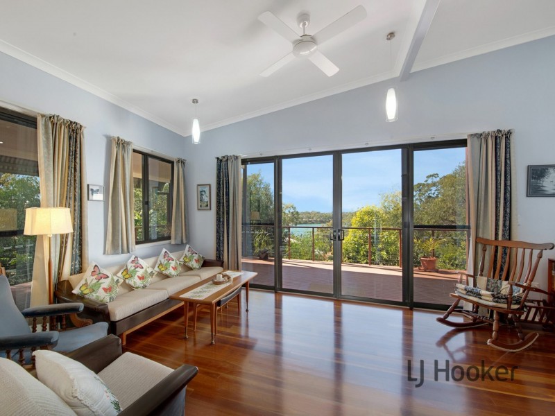 2 Bluewater Drive, Boyne Island QLD 4680