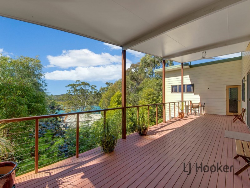 2 Bluewater Drive, Boyne Island QLD 4680