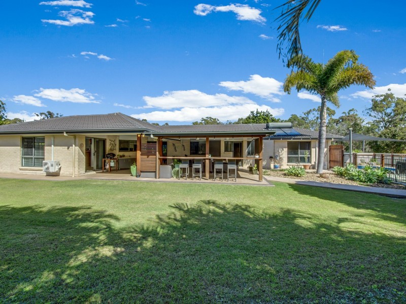 1 Ronpen Close, Tannum Sands QLD 4680