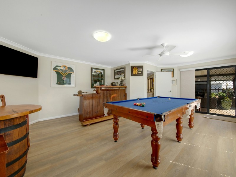 1 Ronpen Close, Tannum Sands QLD 4680