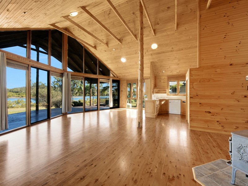 34 Riverside Drive, Tannum Sands QLD 4680