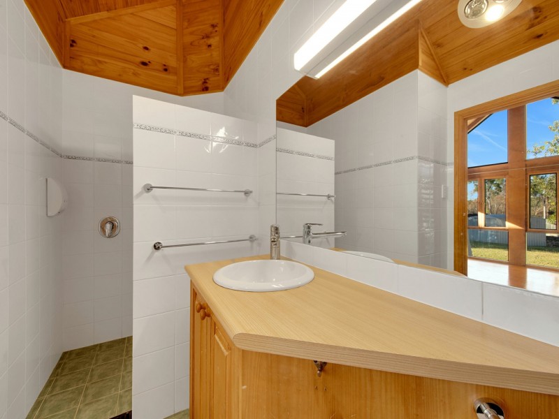 34 Riverside Drive, Tannum Sands QLD 4680