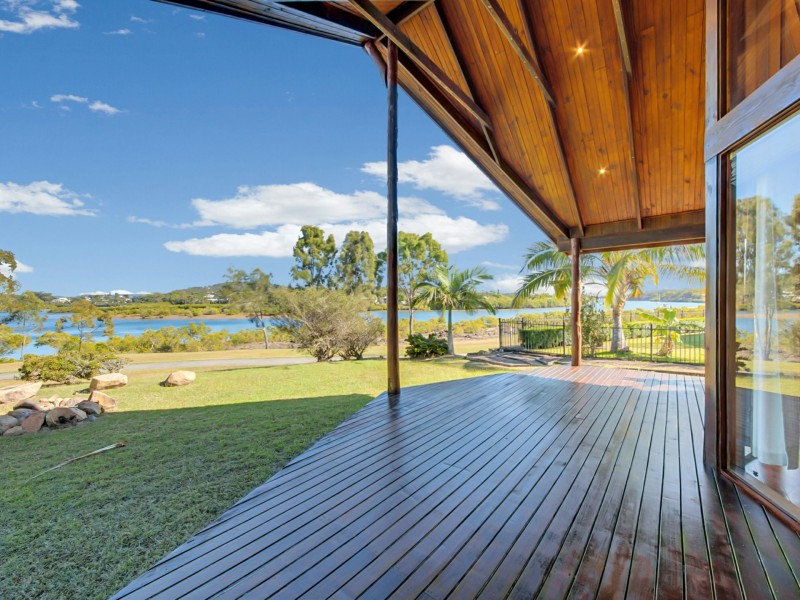 34 Riverside Drive, Tannum Sands QLD 4680