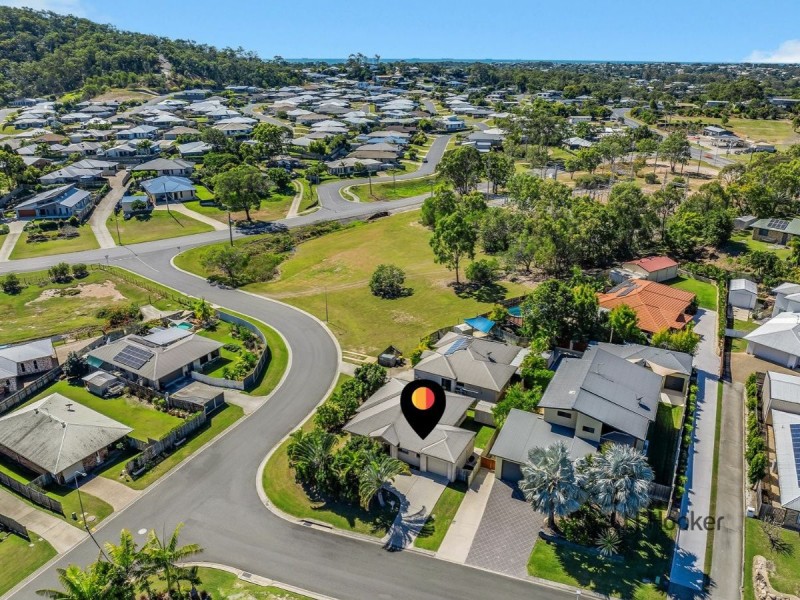 1/11 Golf View Drive, Boyne Island QLD 4680
