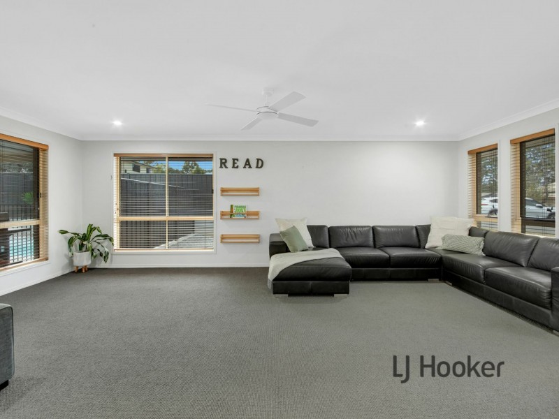 43 Golf View Drive, Boyne Island QLD 4680