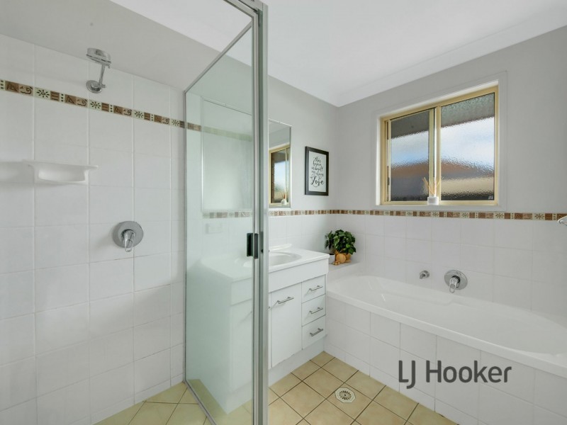 43 Golf View Drive, Boyne Island QLD 4680