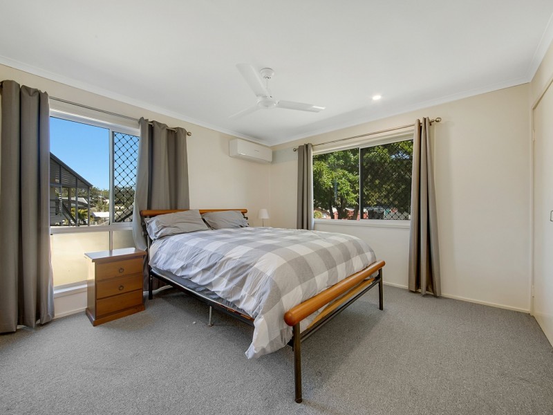 36 Centenary Drive, Boyne Island QLD 4680