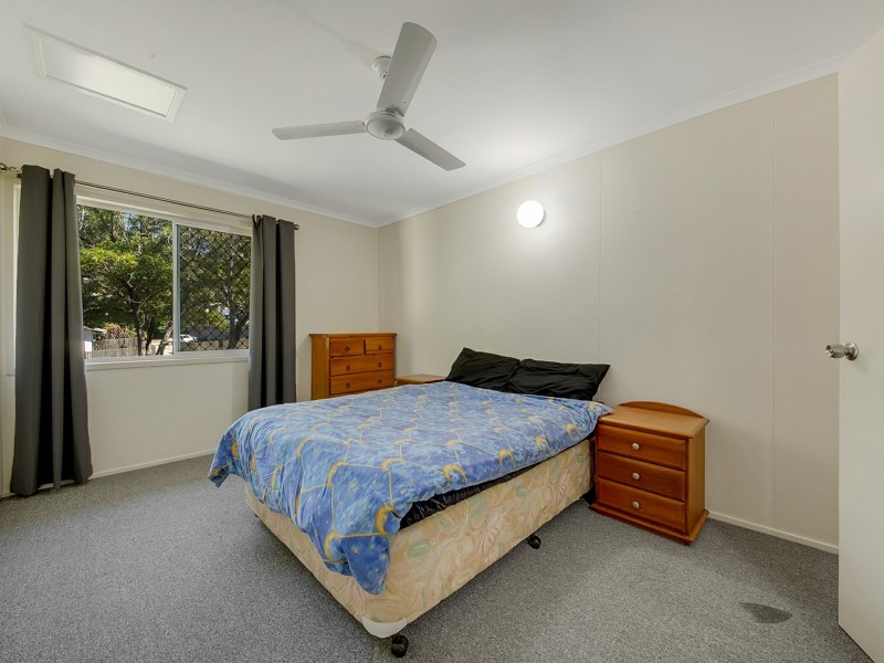 36 Centenary Drive, Boyne Island QLD 4680