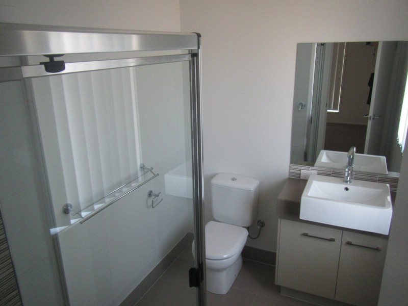 4 Wabby Street, Boyne Island QLD 4680