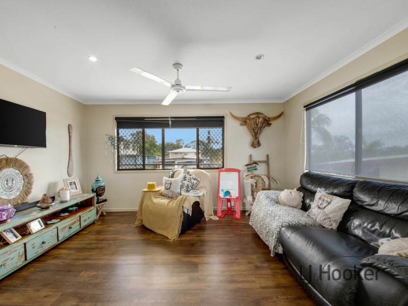 9 Marina Avenue, Boyne Island QLD 4680