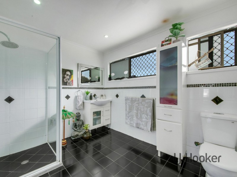 9 Marina Avenue, Boyne Island QLD 4680