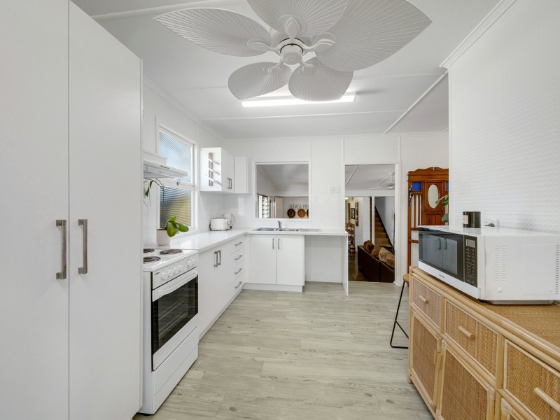 2 Margaret Street, Tannum Sands QLD 4680