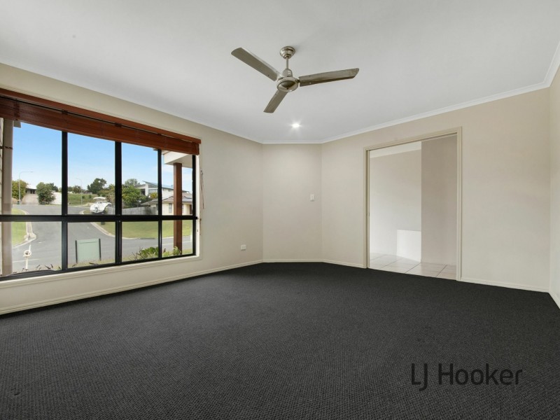 22 Lighthouse Drive, Boyne Island QLD 4680