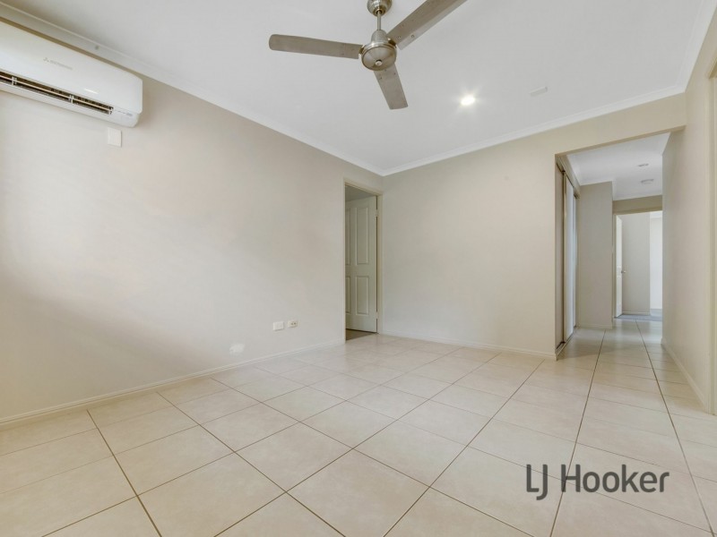 22 Lighthouse Drive, Boyne Island QLD 4680