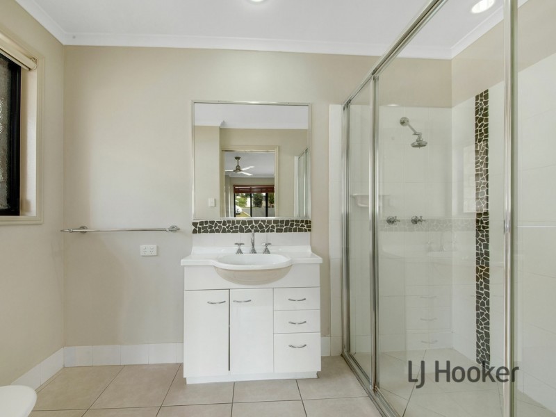 22 Lighthouse Drive, Boyne Island QLD 4680
