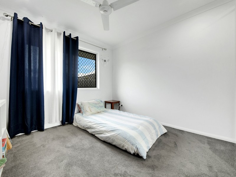 1 Boondooma Court, Boyne Island QLD 4680