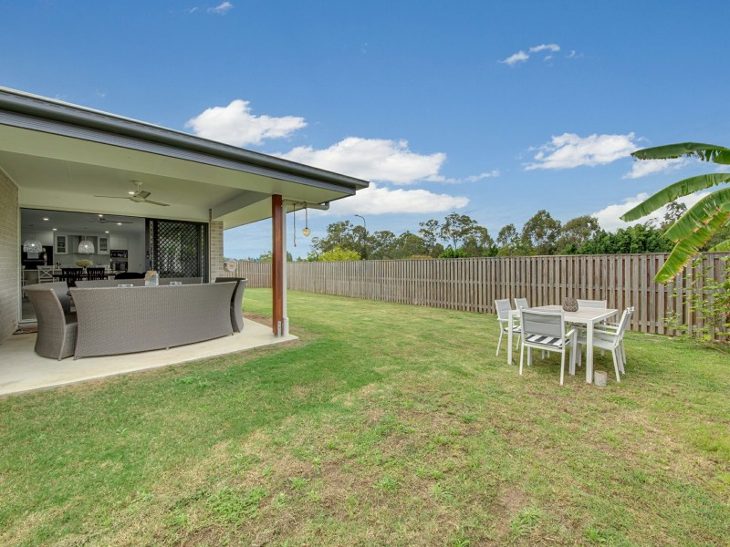 1 Boondooma Court, Boyne Island QLD 4680