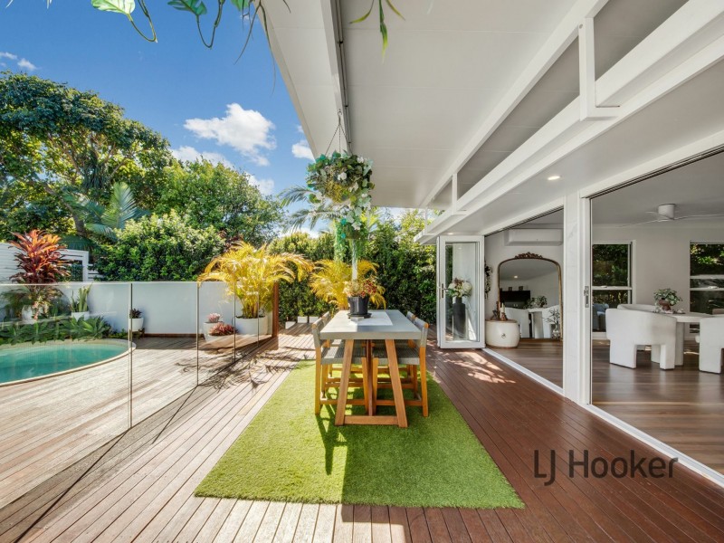12 Alkina Crescent, Boyne Island QLD 4680