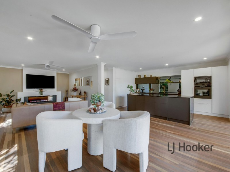 12 Alkina Crescent, Boyne Island QLD 4680