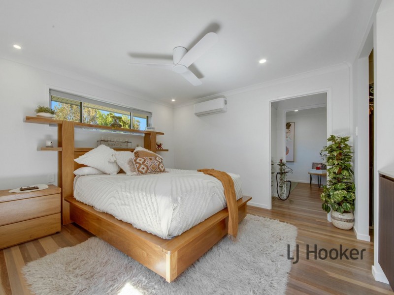 12 Alkina Crescent, Boyne Island QLD 4680