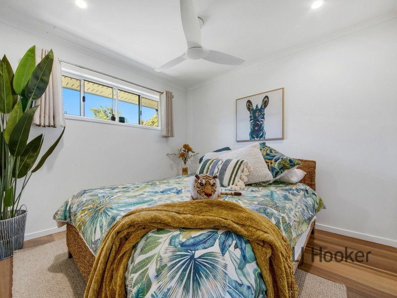 12 Alkina Crescent, Boyne Island QLD 4680