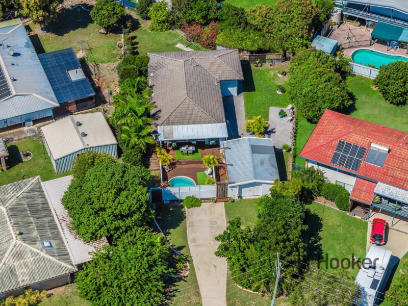 12 Alkina Crescent, Boyne Island QLD 4680